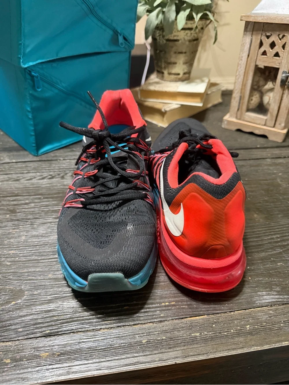 Nike Black and Red Gradient Sole Sneakers